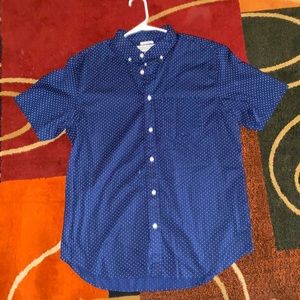Blue/white polka-dot mens button up